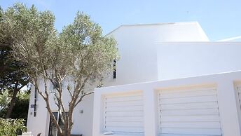 STARBAL VILLA