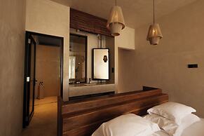 Neem Boutique Hotel