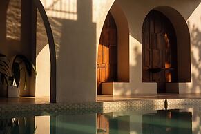 Neem Boutique Hotel