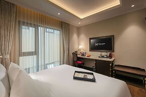 Heritage Ham Long Hotel & Spa