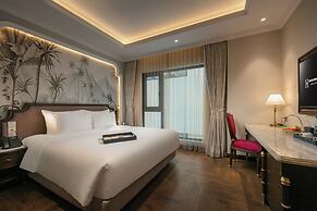 Heritage Ham Long Hotel & Spa