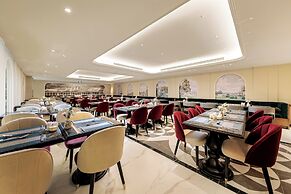Heritage Ham Long Hotel & Spa