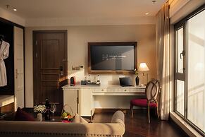 Heritage Ham Long Hotel & Spa