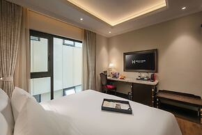 Heritage Ham Long Hotel & Spa