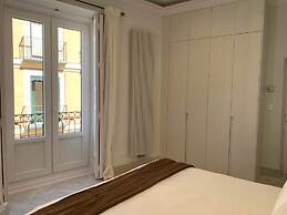 Lovely 3BR Near Palacio Real