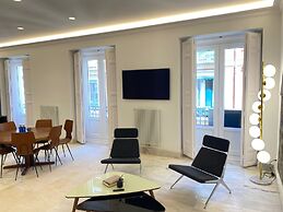 Lovely 3BR Near Palacio Real