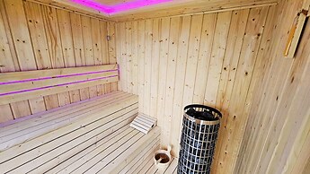 Holiday Homes, Summer Pool, Whirlpool, Sauna