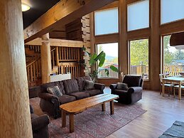 Lodge and Lantern