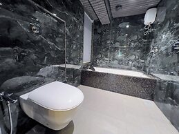 Hotel Ratna Paradise