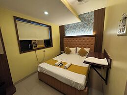 Hotel Ratna Paradise