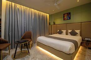 Hotel Ratna Paradise