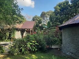 Furahia Eco Inn