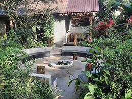 Furahia Eco Inn