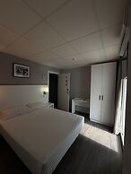 Hostal B y B Benidorm