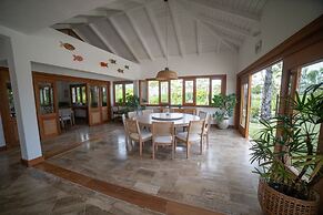 5BR 16 Guests Private Pool Garden View