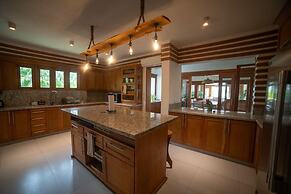 5BR 16 Guests Private Pool Garden View