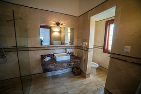 5BR 16 Guests Private Pool Garden View
