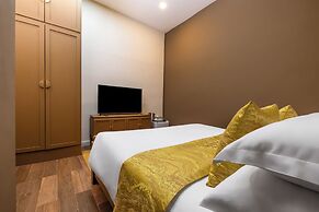 Ali Grand Hotel