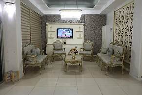 GRAND DIAMOND HOTEL