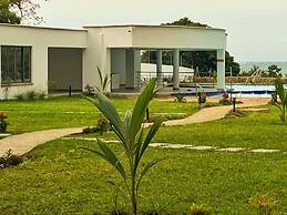 Nyali Beachfront Apartments Baobab waves