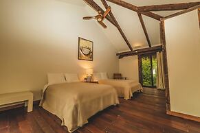 ITACA Ecolodge Home