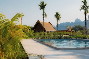 Vang Vieng Romantic Place Resort