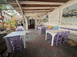 Adahan Otel Bozcaada