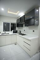 ZAR Luxury Suites Murree