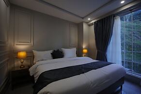 ZAR Luxury Suites Murree