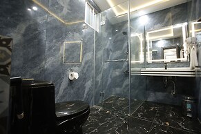 ZAR Luxury Suites Murree