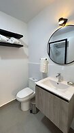 w Trendy 2BR Duplex Retreat in Cusco