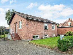 6 Person Holiday Home in Ansager