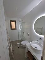 ANDELIAS SIGNATURE SUITES