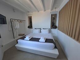 ANDELIAS SIGNATURE SUITES