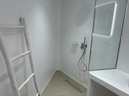 ANDELIAS SIGNATURE SUITES