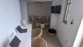 ANDELIAS SIGNATURE SUITES