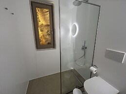 ANDELIAS SIGNATURE SUITES