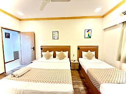 Hotel ABC - Satellite Prahladnagar