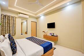 HOTEL AERO HOMESTAY