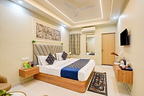 HOTEL AERO HOMESTAY