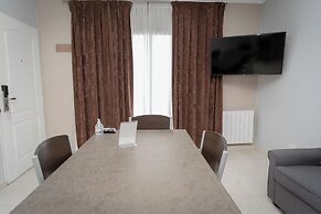 Apart Hotel Rivadavia 815