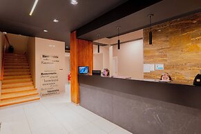 Apart Hotel Rivadavia 815