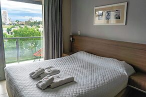 Apart Hotel Rivadavia 815