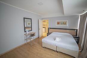 Apart Hotel Rivadavia 815