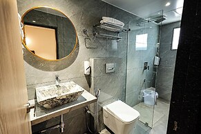 Hotel Alfa Suites