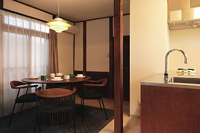 Kitashinjuku House
