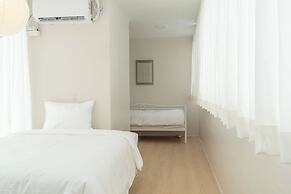 Nomad Stay in Hongdae