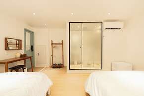 Nomad Stay in Hongdae