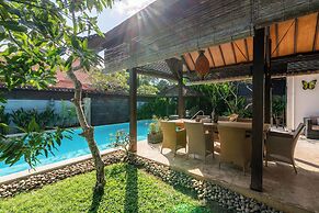 Tropical Villa Matahari