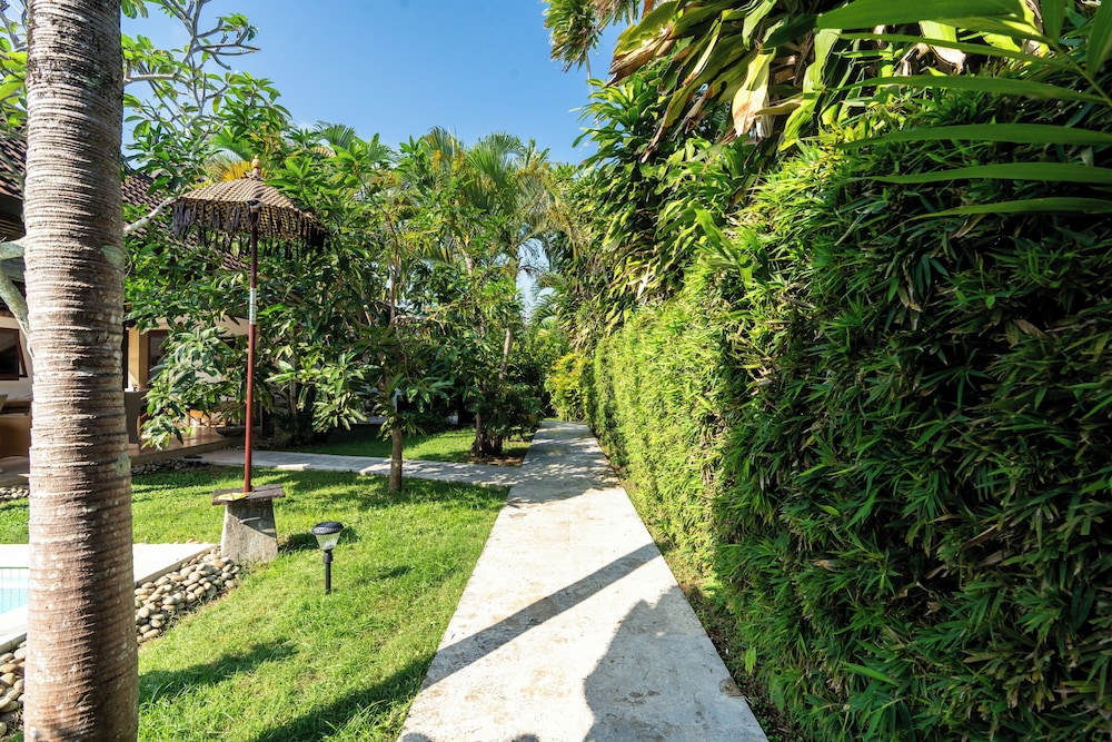 Tropical Villa Matahari